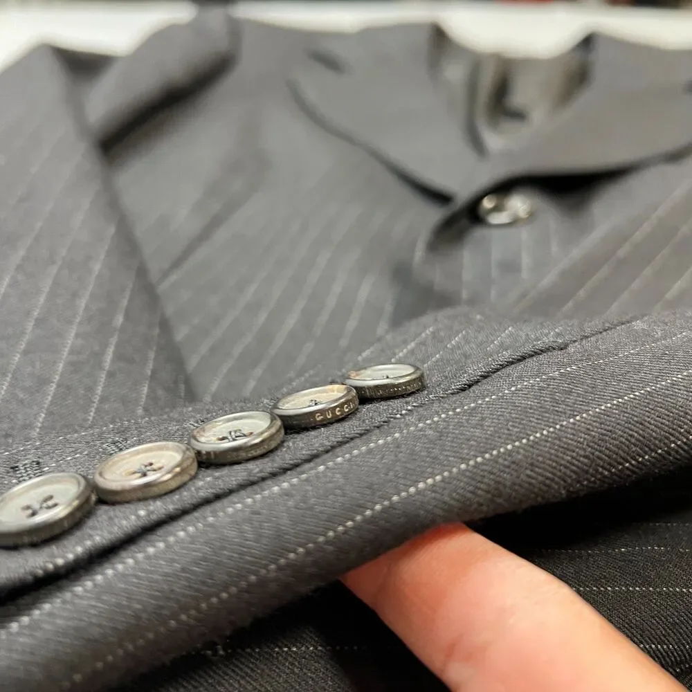 Gucci Tom Ford Blazer Mens Size 48R Black 100% Wool Pinstripe Notch Lapel